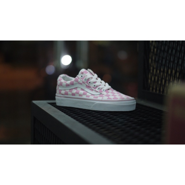 Sepatu wanita vans oldskool checker pink original BNWB