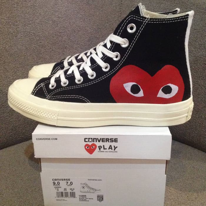 sepatu cdg