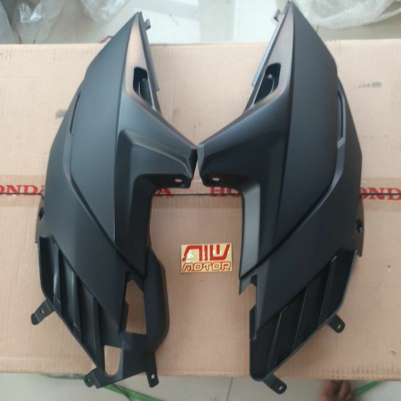 Sambungan body LR vario110techno cbs karbu original ahm kode KVB