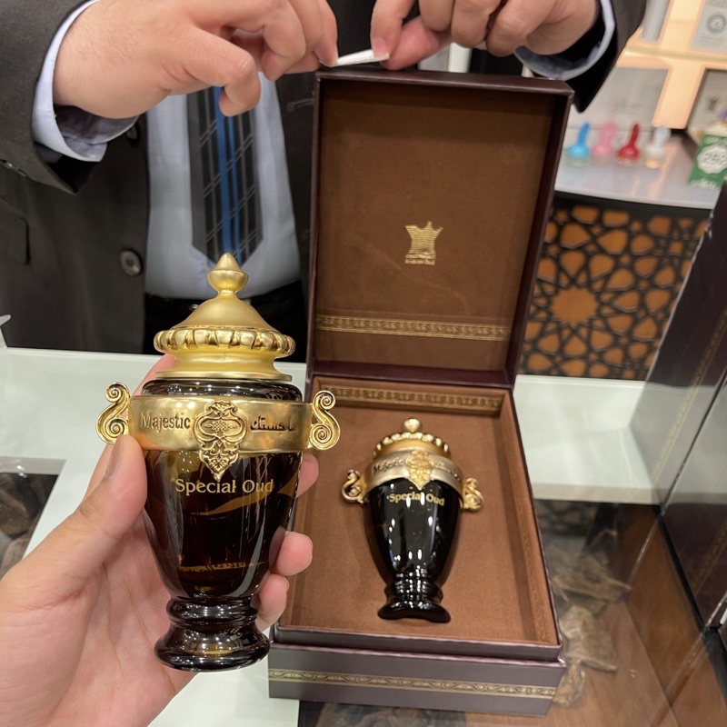 Jual Parfum Majestic Special Oud Platinum Woody Intense Classic