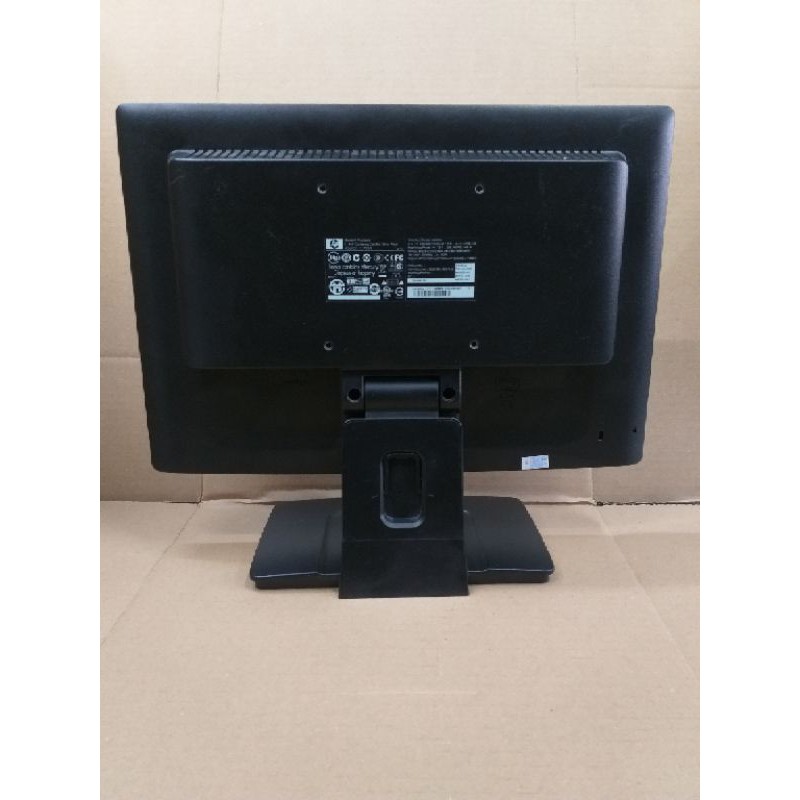 Monitor LCD 15 inci widescren