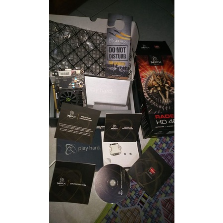 VGA XFX HD 4670 1GB 128bit HD4670 AMD ATI RADEON