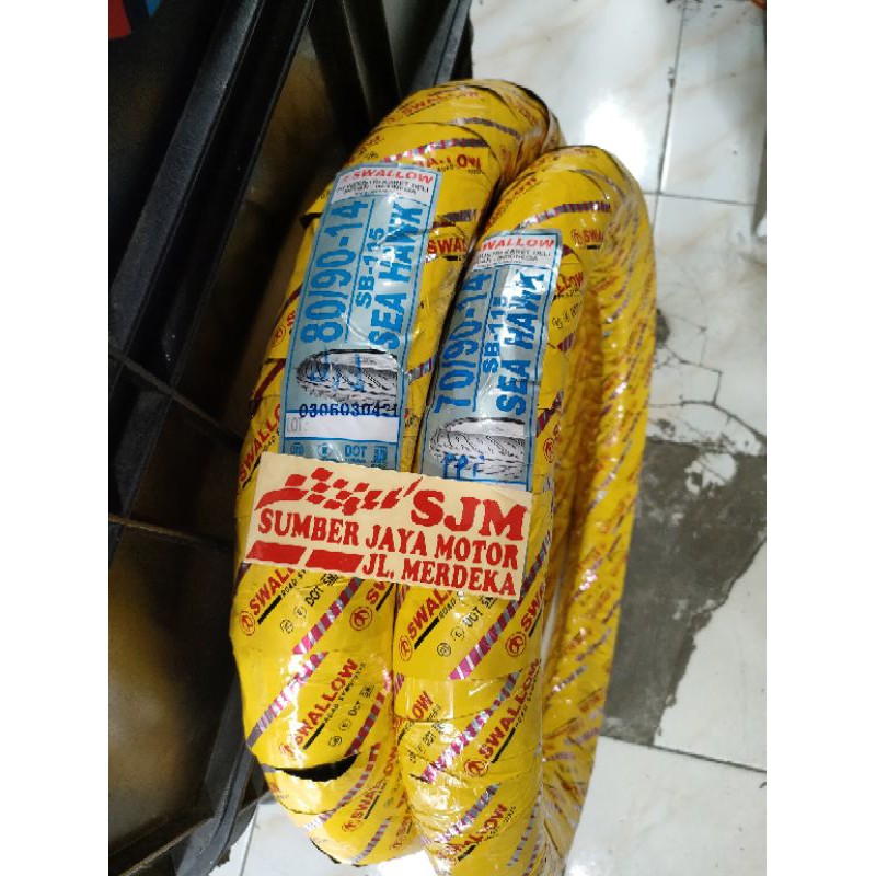 Ban Swallow seahawk ring 14 sepasang ukuran 70 90 14 dan 80 90 14 . ban luar swallow ring 14