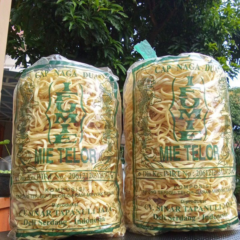 

Ifumi Medan Cap Naga Dua / Mie Telor Dalam Kemasan Pelastik 494 Gram
