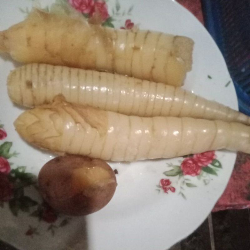 

Buah uMBI IRUT SEGAR 1 KG