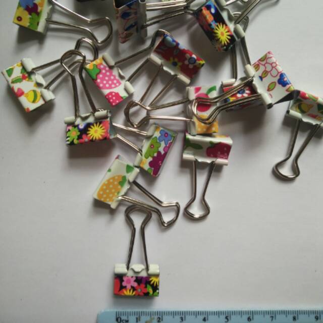 

Binder Clip Fancy 107