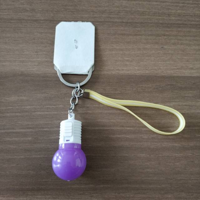 Gantungan Kunci Bohlam Lampu Lucu Bagus Murah Souvenir Unik Gemas