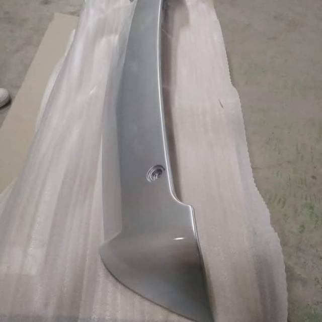 Spoiler suzuki wagon R plus lampu