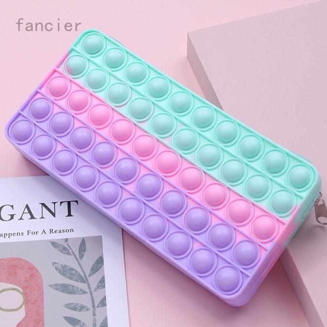 

TEMPAT PENSIL BAHAN MODEL SIMPEL DFDS524545