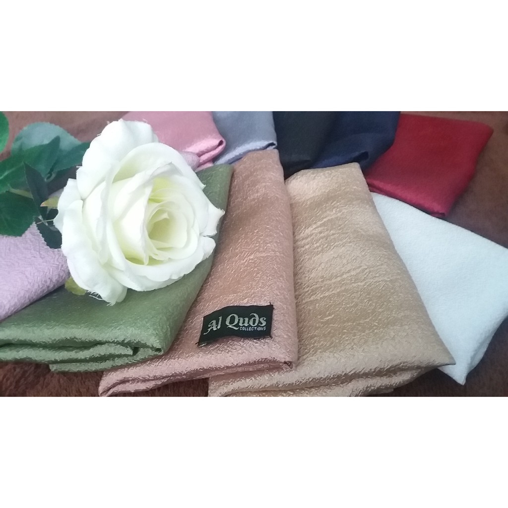 

ORGANZA CREPE 120 X 120 CM