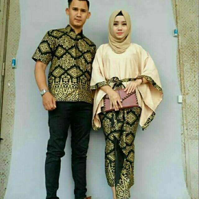 Baju couple  buat resepsi,  kado buat pasangan, buat pengantin juga bisa