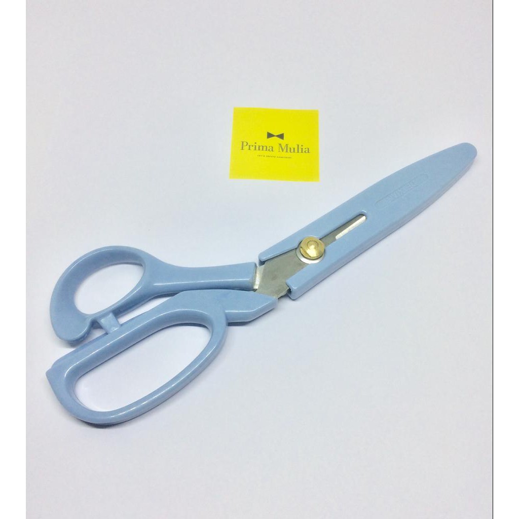 

GUNTING BAHAN KAIN DEXIAN 8 INCI K30