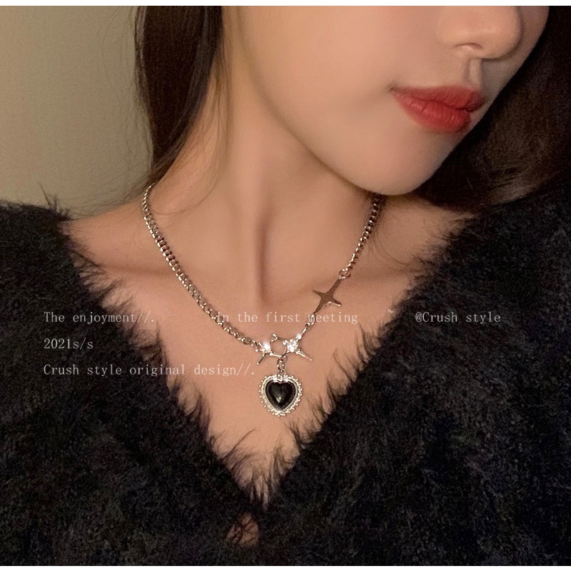 YEEZII Kalung Rantai Liontin Hati Warna Silver Untuk Wanita