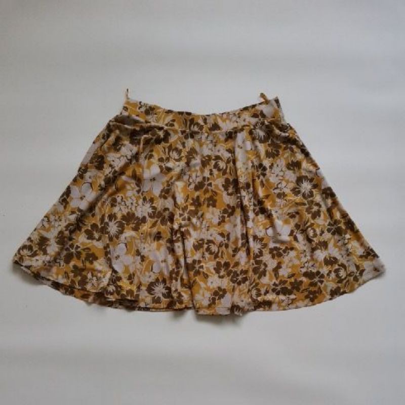 Rok Vintage Bunga Uniqlo Ori Kuning Mustard Preloved