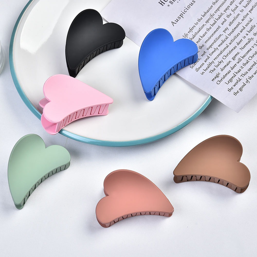 Jedai Doff 7cm Jepit Rambut Wanita Korea Matte Model Hati Love Shape Hair Claw Clips