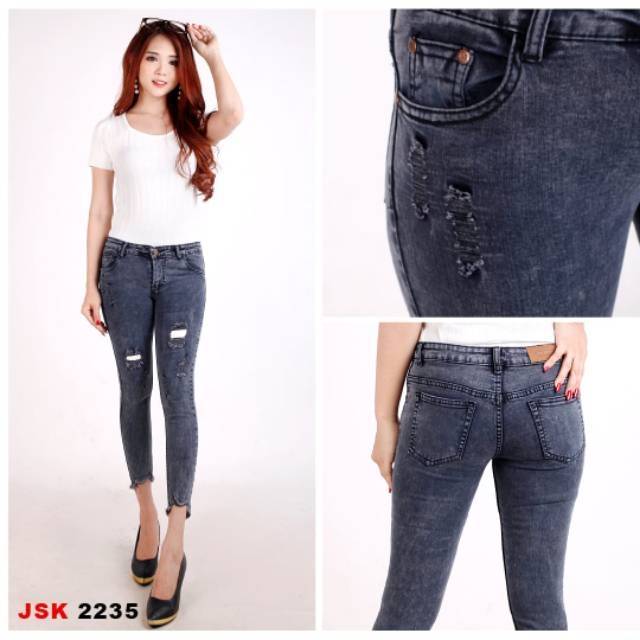 Celana 7/9 Ripped Skinny Jeans Wanita