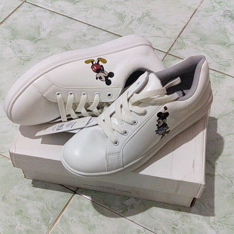 SEPATU NEVADA DISNEY NEVADA Shopee Indonesia SEPATU NEVADA DISNEY NEVADA Shopee Indonesia
