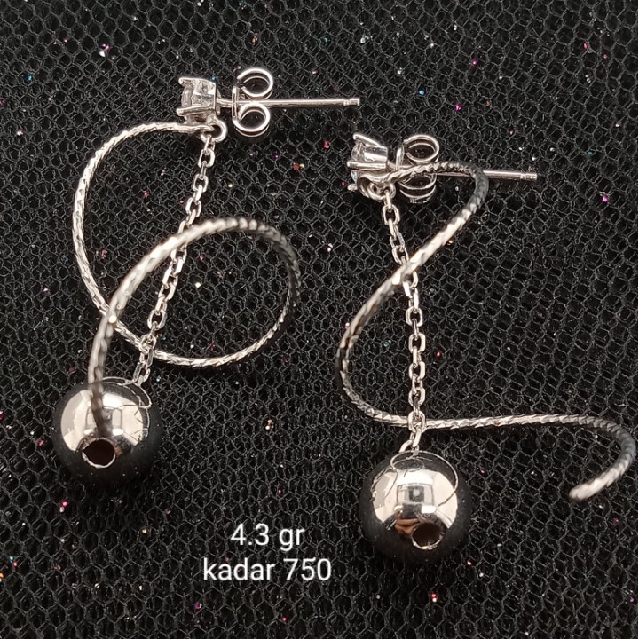 Anting Emas 17 K - 4.3 gr Kadar 750 - 3460