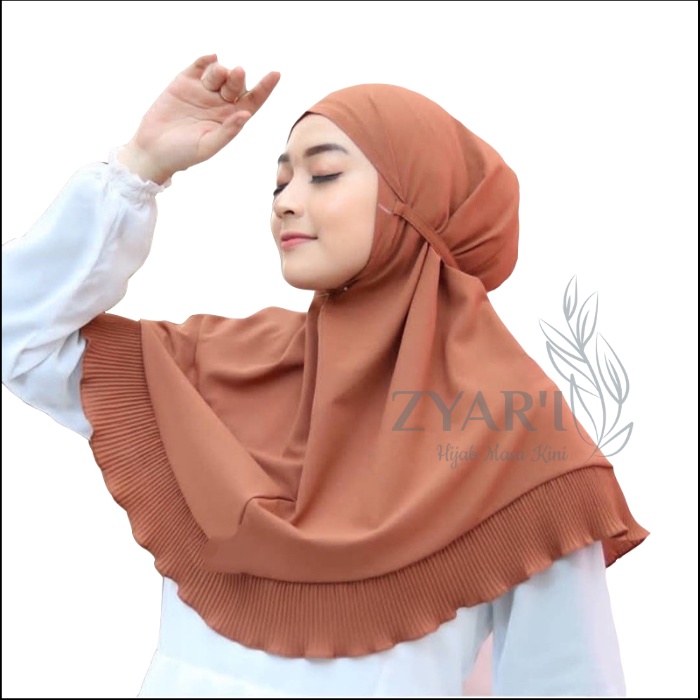 

Jilbab Bergo Maryam Plisket Diamond - Kerudung Wanita