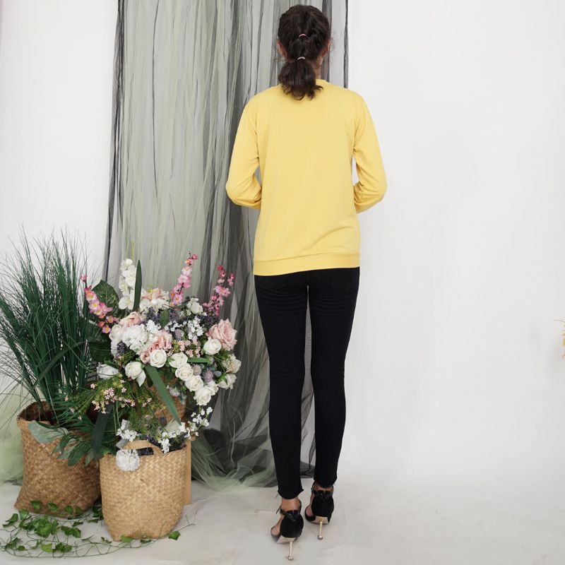 Kaos Wanita Lengan Panjang