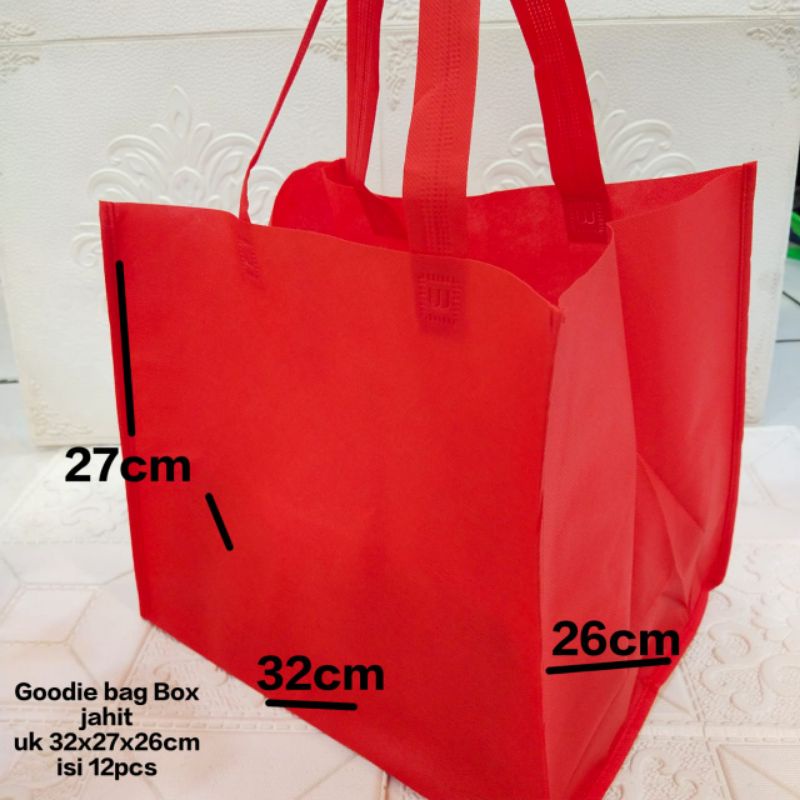 

GODDIE BAG BOX JAHIT BAHAN SPONDBOND UK 32X27X26CM ISI 12PCS