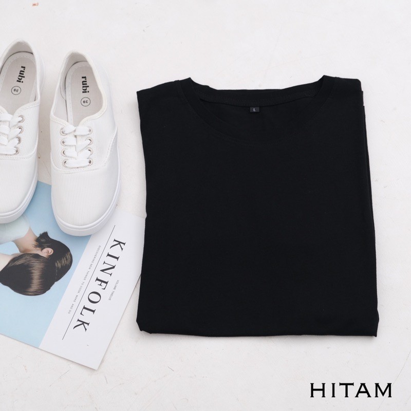 KAOS POLOS A COTTON COMBED 30S BASIC TEE KATUN UNISEX MURAH O NECK OBLONG GROSIR ABG CASUAL DISTRO-HITAM