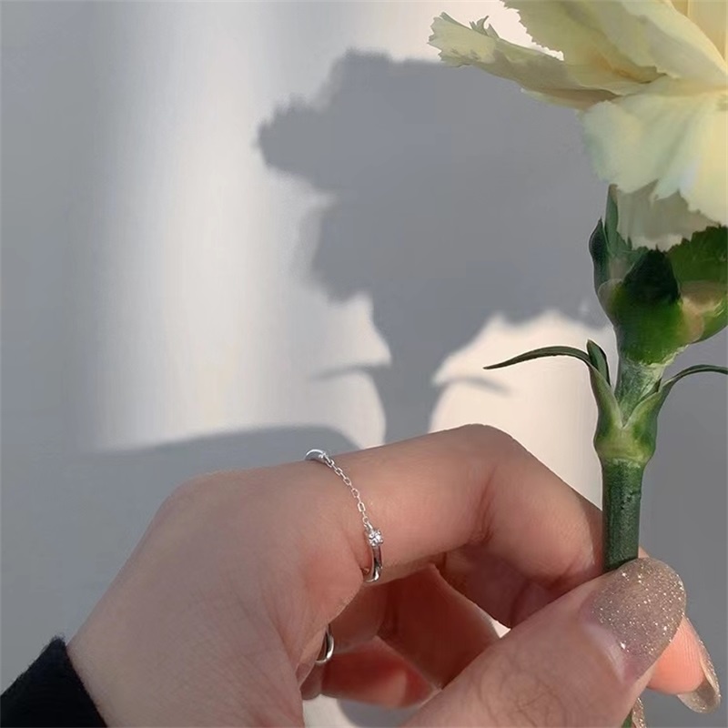 Cincin Model Terbuka Adjustable Bahan 925 Silver Aksen Rantai Zirkon