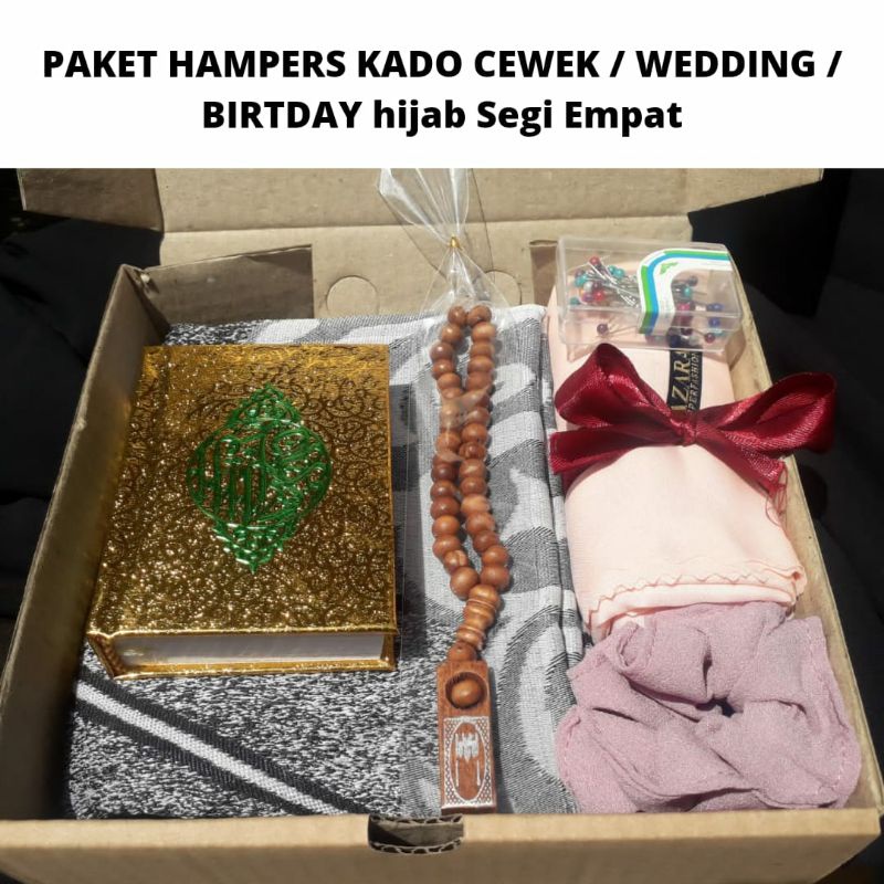 

HAMPERS PAKET KADO CEWEK HIJAB SEGI EMPAT HEMAT BERMANFAAT