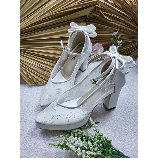 sepatu wanita vilea putih 9cm tahu