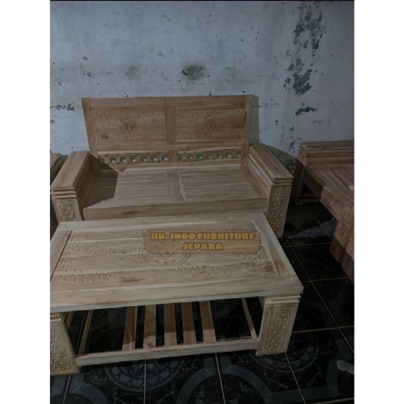 kursi bangku ruangan tamu furnitur kayu jati jepara