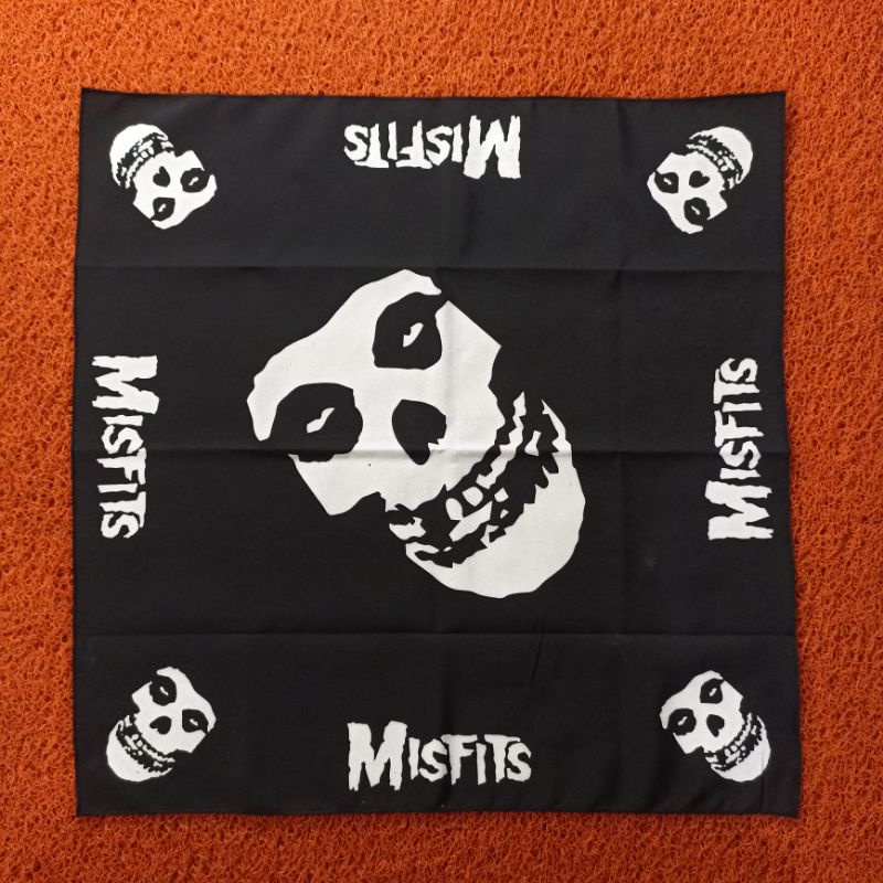 SLAYER BANDANA ACDC / RAMONES / MISFITS / LEDZEPPELIN BEST QUALITY