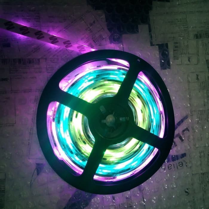 Lampu Led Strip RGB Running 5050 IC Pintar Otomatis Lampu Led Strip RGB Running 5050 IC Pintar Otomatis
