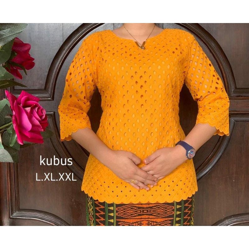 blus katun bolong