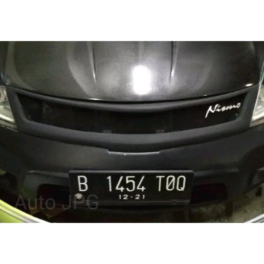 Grill Grand Livina nismo