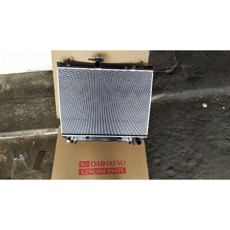 Radiator avanza-xenia 1300cc matic original 2004-2014