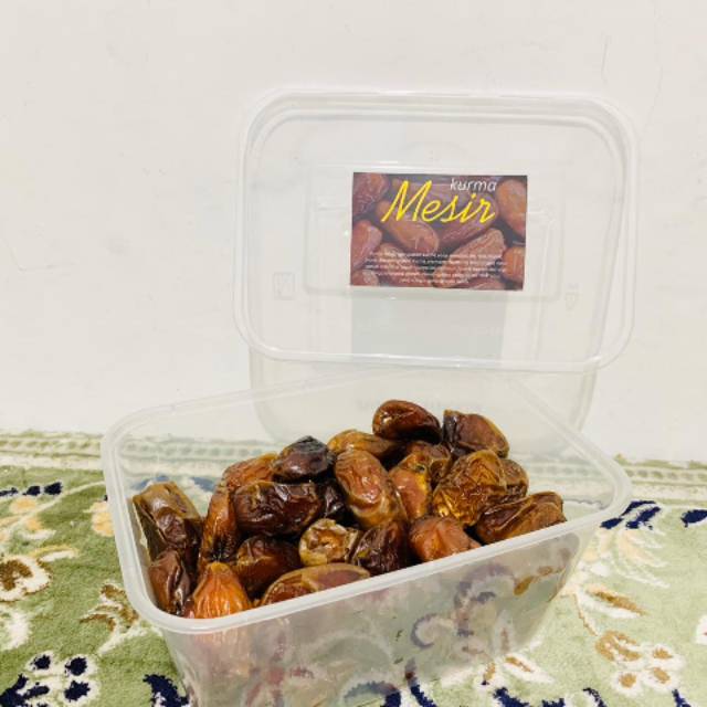 

Kurma Mesir