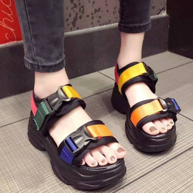 SANDAL FASHION WANITA WEDGES FLATFORM DATAR  SENDAL GUNUNG MODEL CHANNEL CHANEL IMPORT BATAM