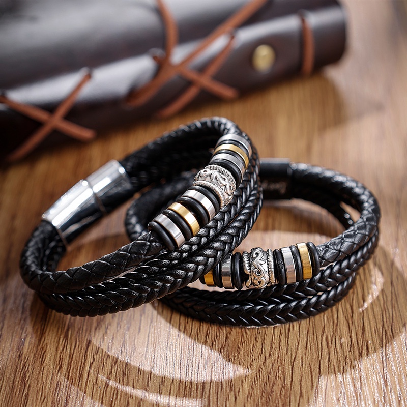 Gelang Multilayer Bahan Kulit Dengan Buckle Magnetik Gaya Punk Etnik Untuk Pria