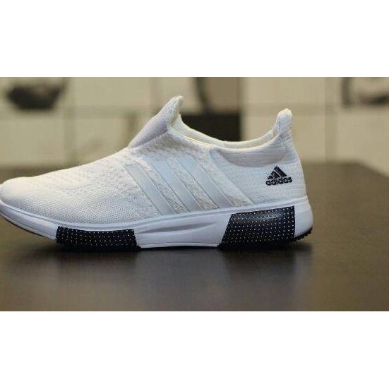 ✦ Sepatu futsal anak anak SD/SMP ukuran 32 33 34 35 36 37 futsal ⅎ