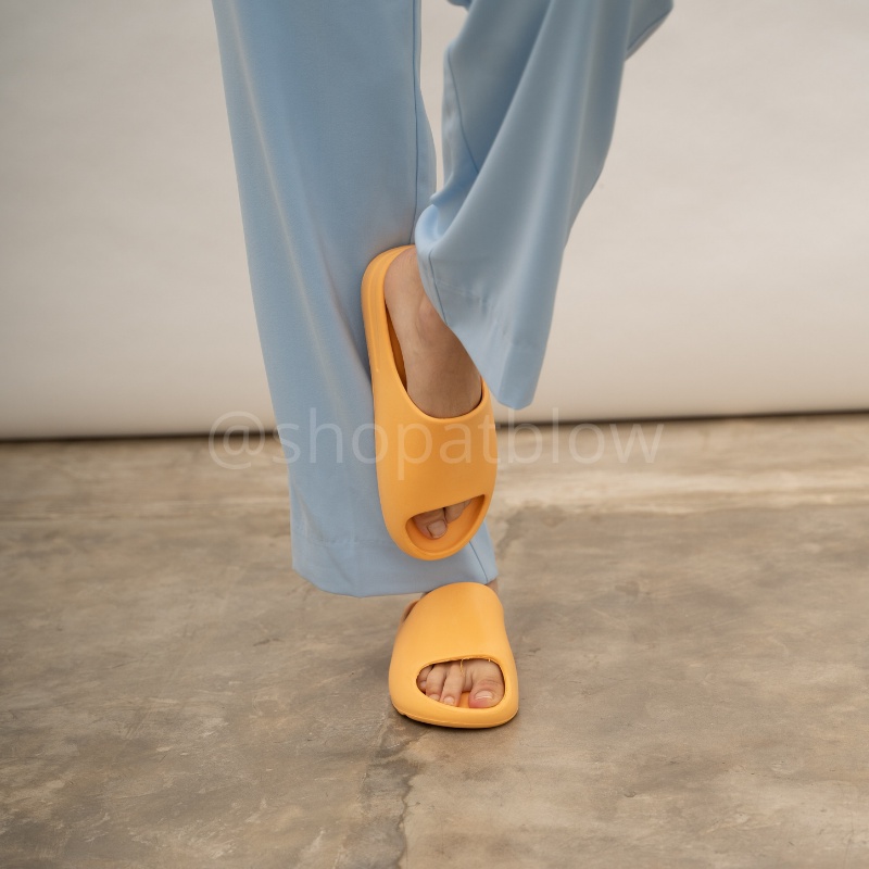 Blow BLAS 0017 Monstera Yeezy Slide Sandal Karet Bahan Phylon-4