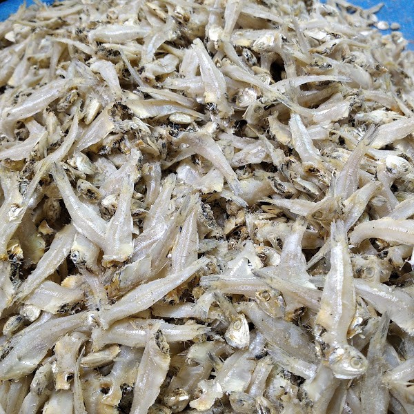 

IKAN TERI GEPENG KHAS EDAN ENAK DAN BERGIZI BERAT 1 KILOGRAM-WIENDALOVE
