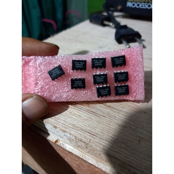 IC cr6848t bisa untuk Adaptor mixer audio