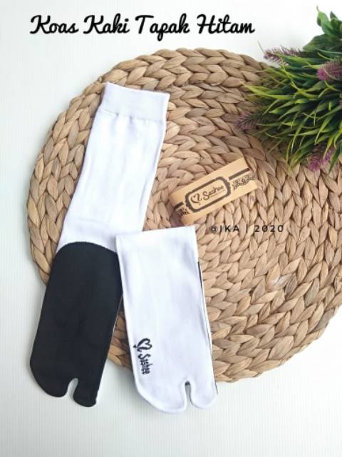 Kaos Kaki Jempol Polos Telapak Hitam by Sashee | Kaos kaki terbaru