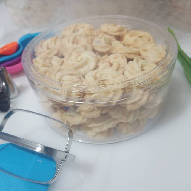 

Kue kering Sagu Keju