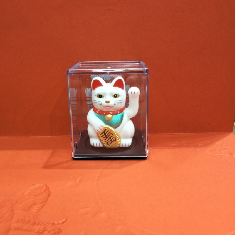 Pajangan Lucky Cat terkecil