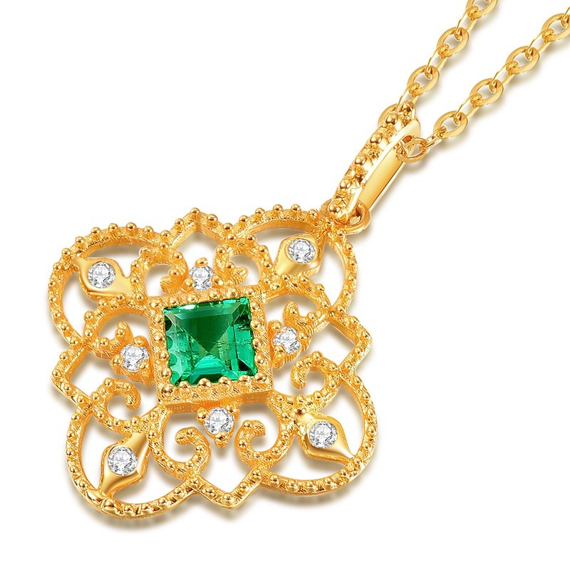 [Ready Stock]Fashion Gold-Plated Diamond Flower Emerald Pendant Necklace