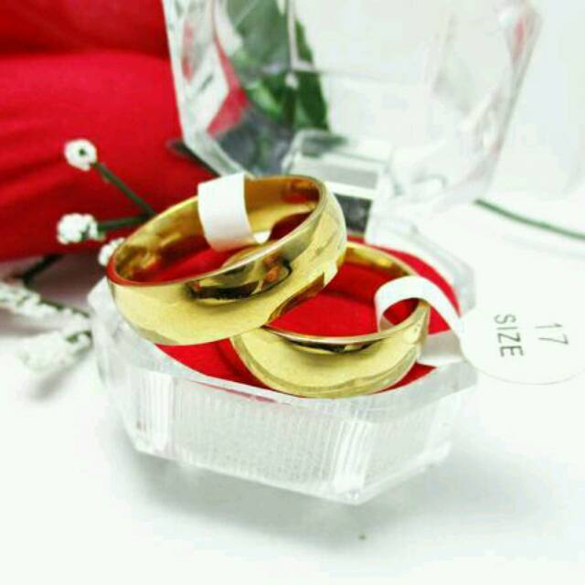 Cicin Couple Pasangan Tunangan