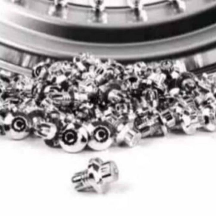 Berkualitas Ripet nut velg mobil variasi warna silver