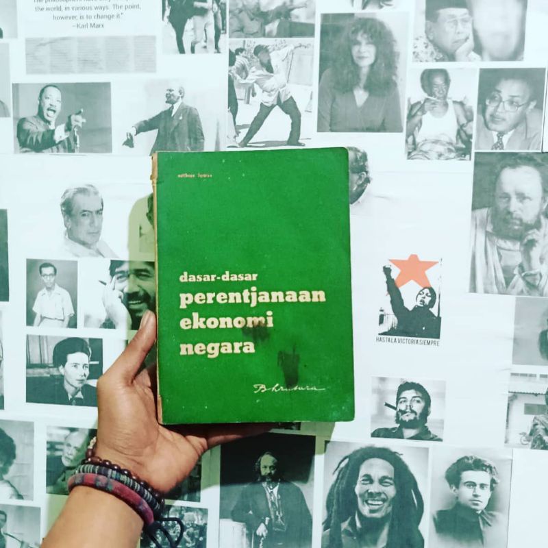 Dasar-dasar Perentjanaan Ekonomi Negara: Suatu Studi Jang Disiapkan untuk Fabian Society by Arthur L