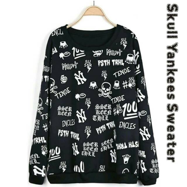 Skull yankees sweater